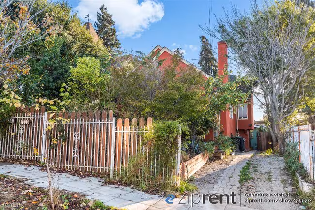 1803 East 24th Street