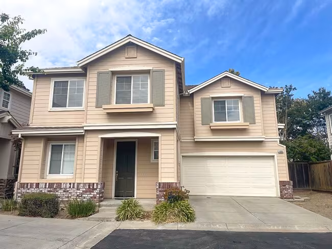 4000 Hemingway Common