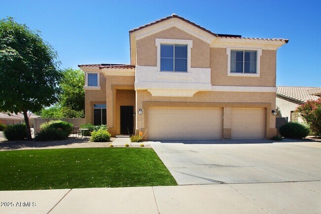 239 W Desert Ave Gilbert, AZ 85233