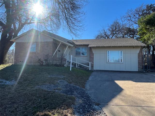 1324 Whispering Trail