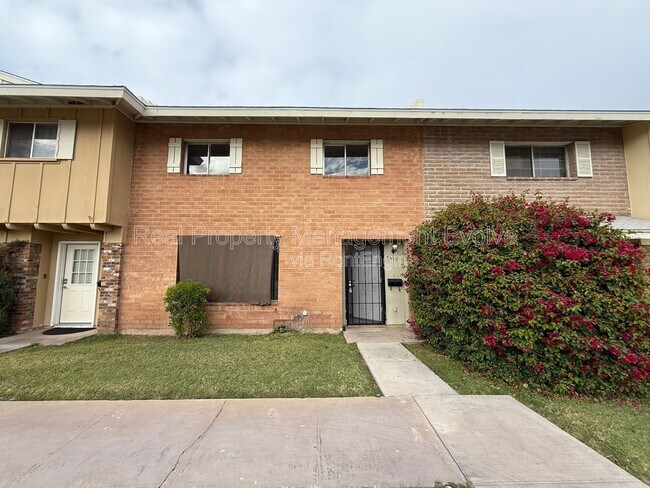 4613 S Mill Ave Tempe, AZ 85282