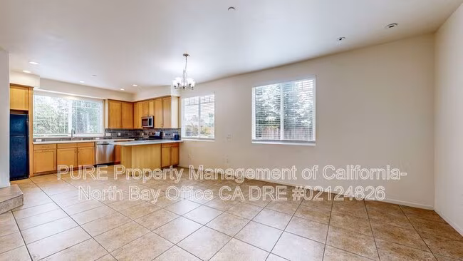 5275 Faught Rd Santa Rosa, CA 95403