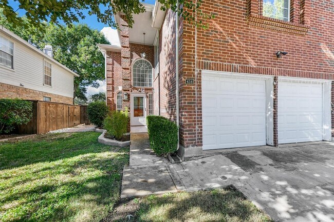 434 Moonlight Way Irving, TX 75063