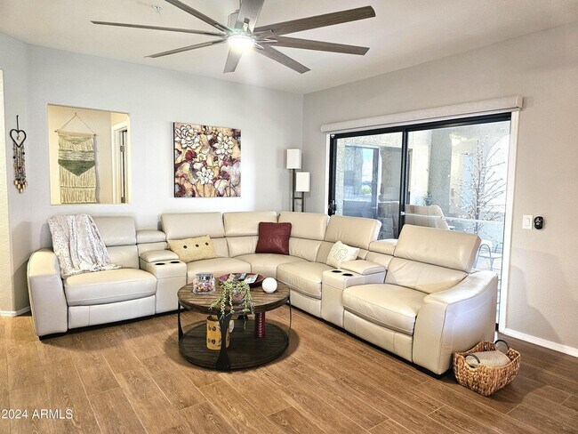 15225 N 100th St Scottsdale, AZ 85260