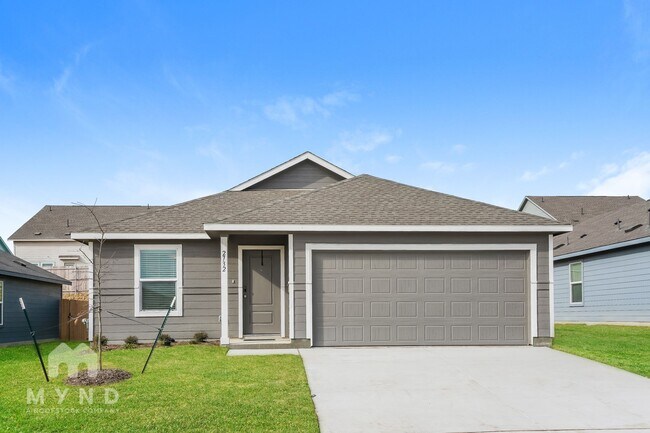 2732 Country Creek Ln