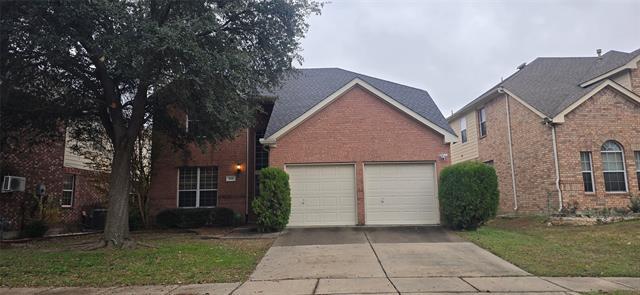818 Green Pond Dr Garland, TX 75040