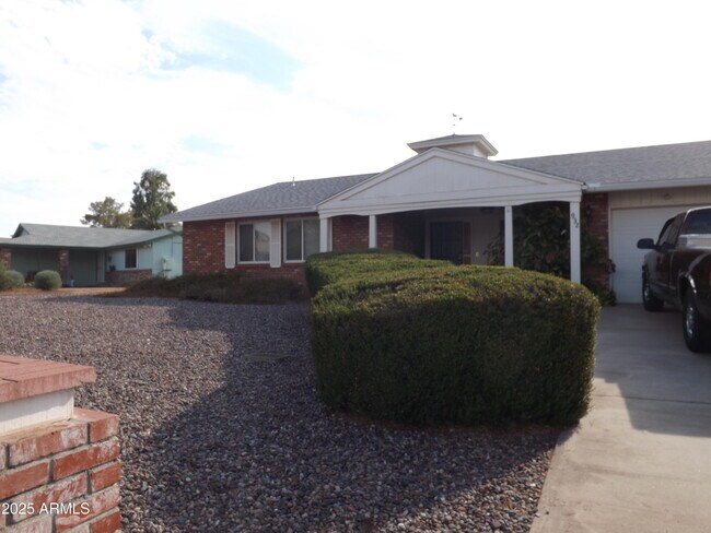 932 S 72nd St Mesa, AZ 85208