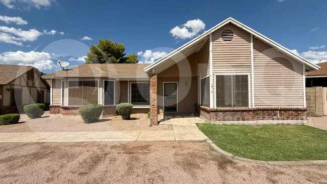 1055 N Recker Rd Mesa, AZ 85205