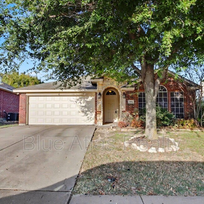 6164 Texas Shiner Dr Fort Worth, TX 76179