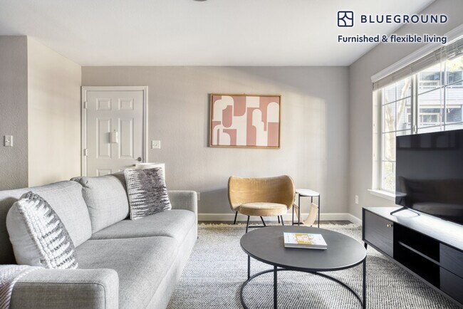 355 N Wolfe Rd Sunnyvale, CA 94085