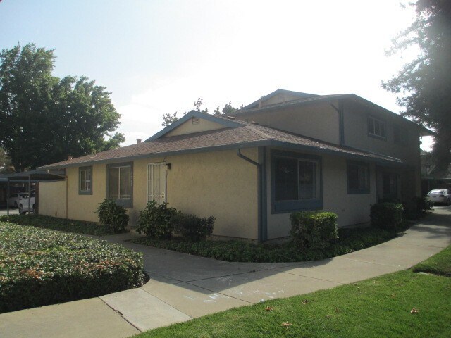 3577 Dalton Common