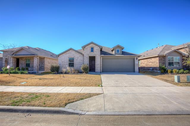 16513 Milwaukee St Justin, TX 76247