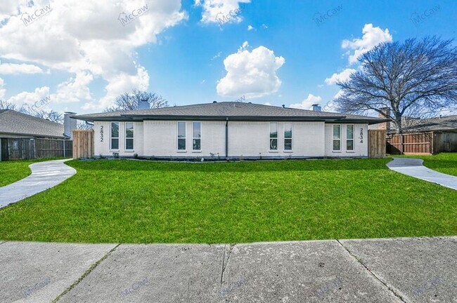 2832 Townbluff Drive