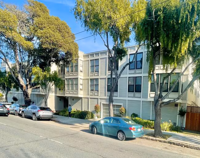 1350 Divisadero Street