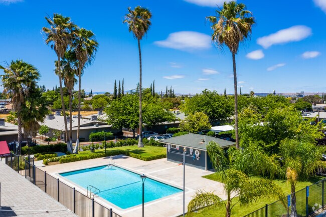 Delta View Apartments