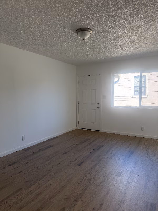 9719 Cherry St Oakland, CA 94603
