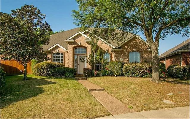 120 Stonecreek Dr Irving, TX 75063