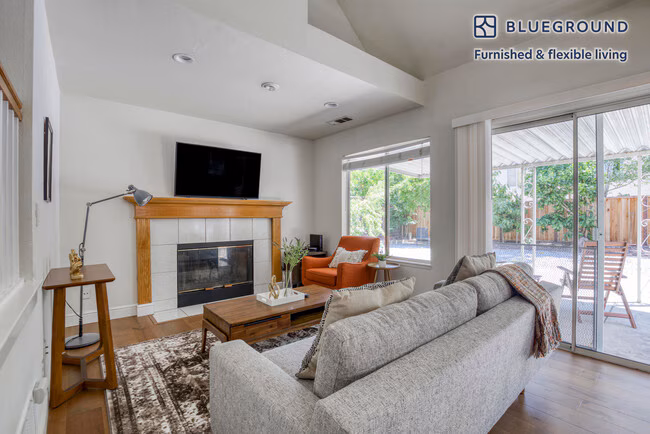 4618 Salina Drive