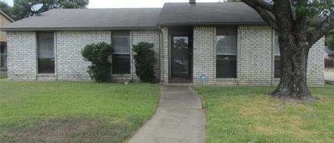 1402 Coffeyville Trail