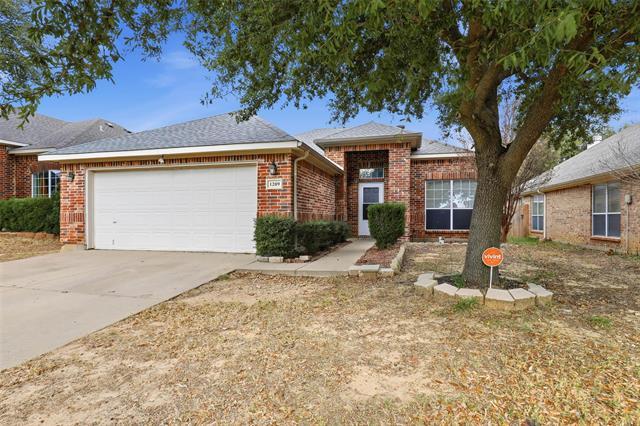 1209 Brownford Dr Burleson, TX 76028
