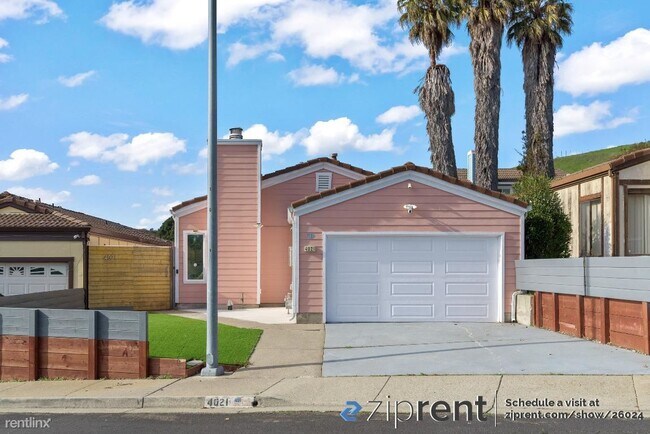 4021 Minuet Circle