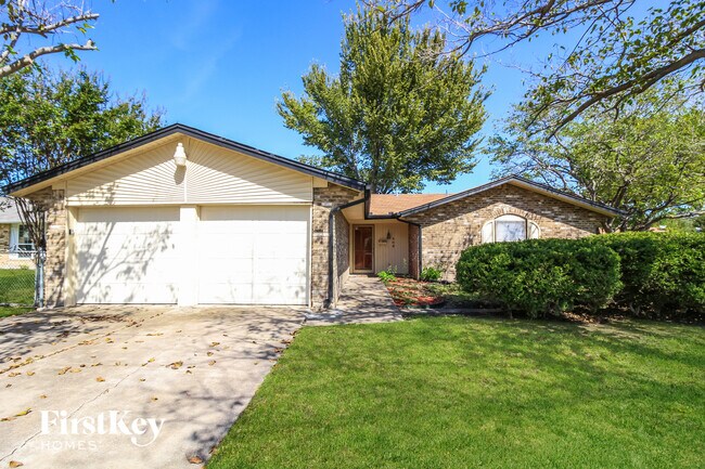 502 Oak Ridge Place