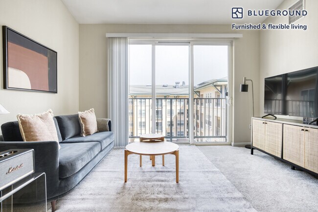 853 Commodore Dr San Bruno, CA 94066