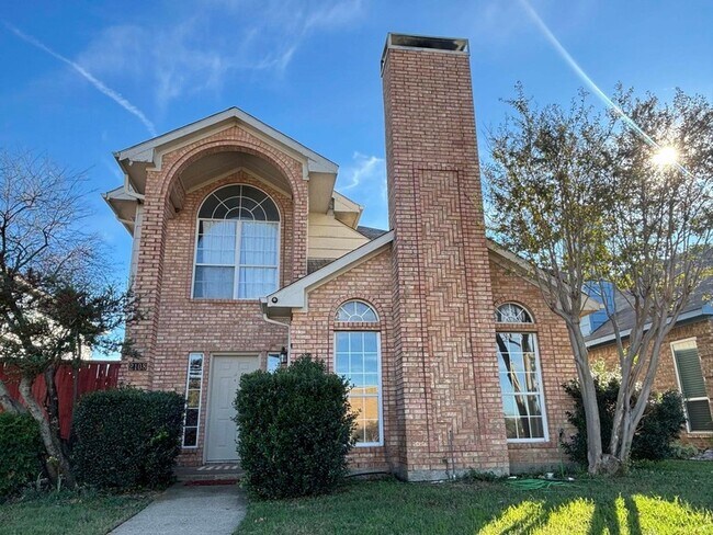 2108 Arbor Creek Dr Carrollton, TX 75010