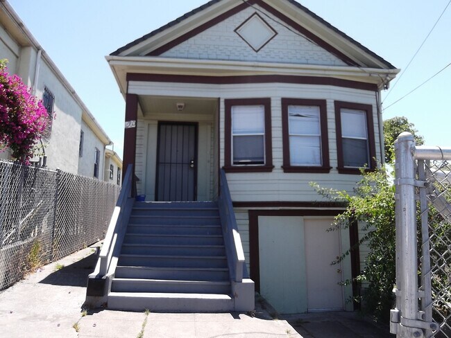 1960 38th Avenue