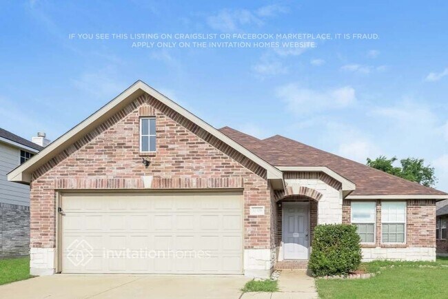 10329 Pyrite Dr Fort Worth, TX 76131