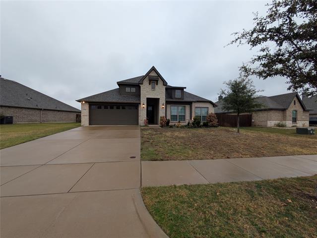 1720 Whispering Trail Drive