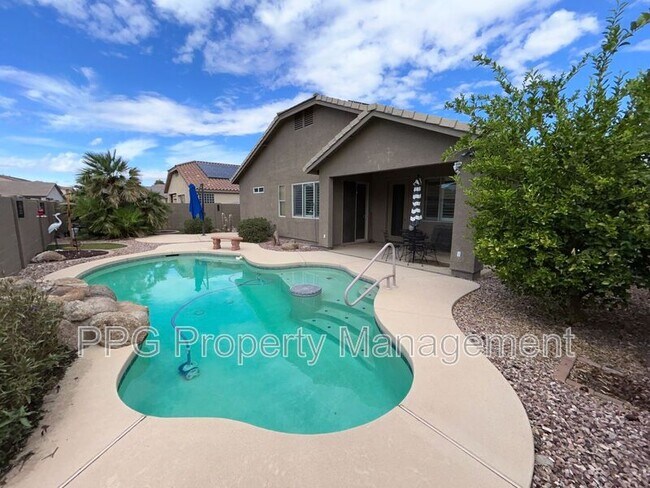 14419 W Evans Dr Surprise, AZ 85379