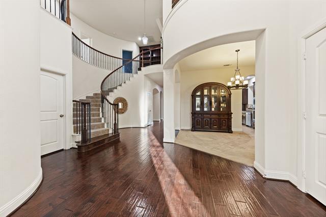15520 Mayflower Trail Roanoke, TX 76262