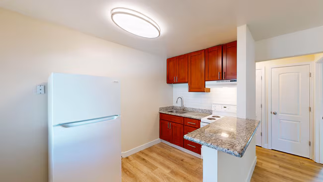 15495 Marty Dr Glen Ellen, CA 95442