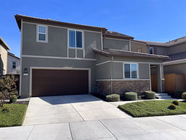 1373 Horizon Cir Fairfield, CA 94533
