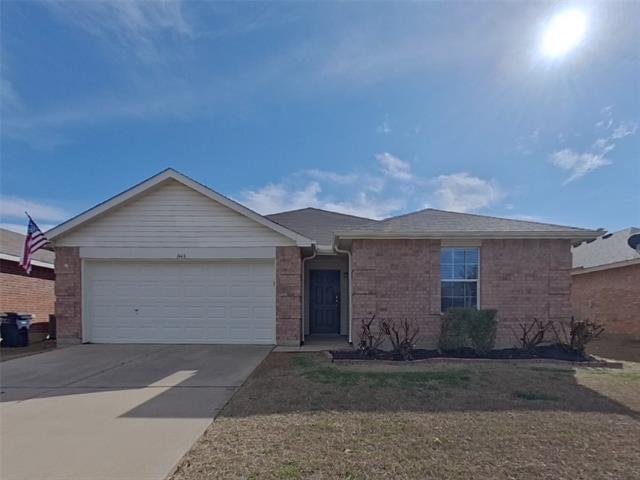 1448 Castle Ridge Rd Fort Worth, TX 76140