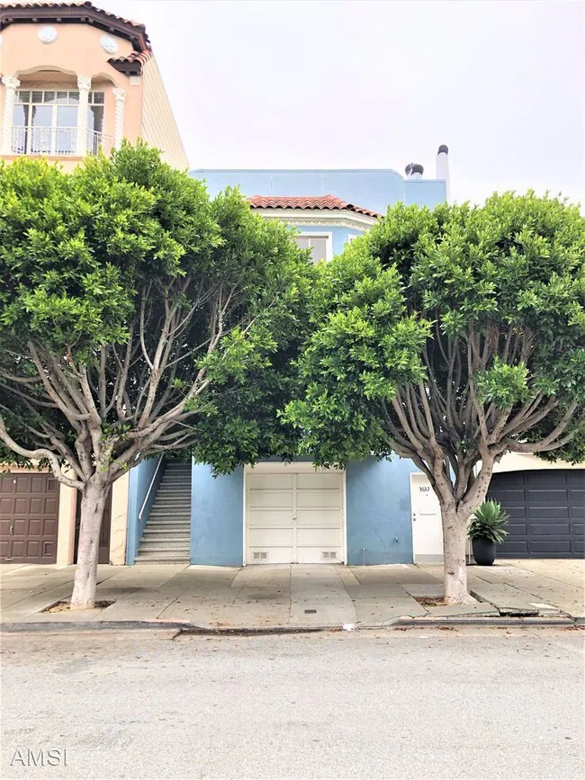 3632 Scott Street