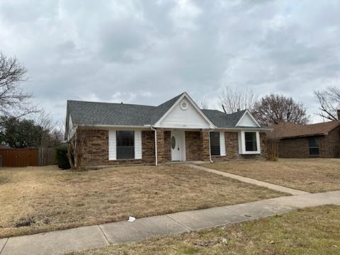 205 Apollo Rd Garland, TX 75040