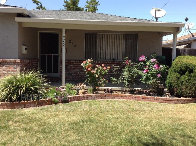 975 College Drive