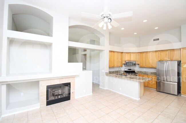 5997 W Aurora Dr Glendale, AZ 85308