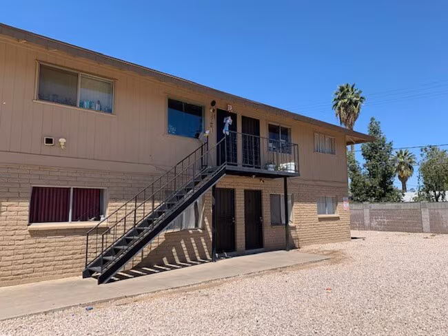 330 W 5th Pl Mesa, AZ 85201