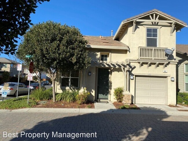 461 Blue Flax Ct