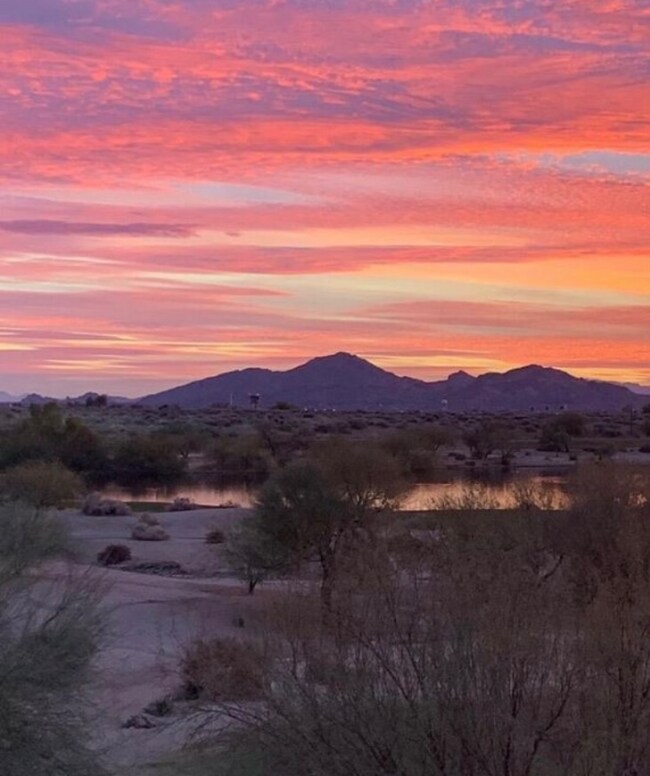 8245 E Bell Rd Scottsdale, AZ 85260