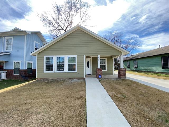 924 E Annie St Fort Worth, TX 76104