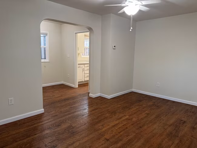 2 Bed 1 Bath House in Oakland