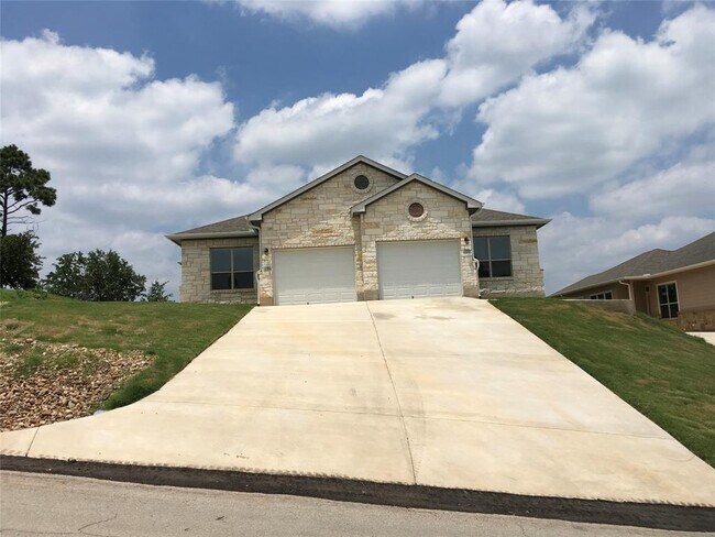200 Mauna Kea Lane