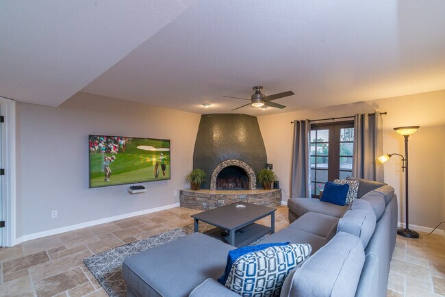 6802 E Ludlow Dr Scottsdale, AZ 85254