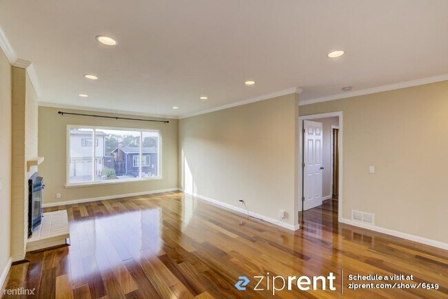 2541 Cottonwood Drive