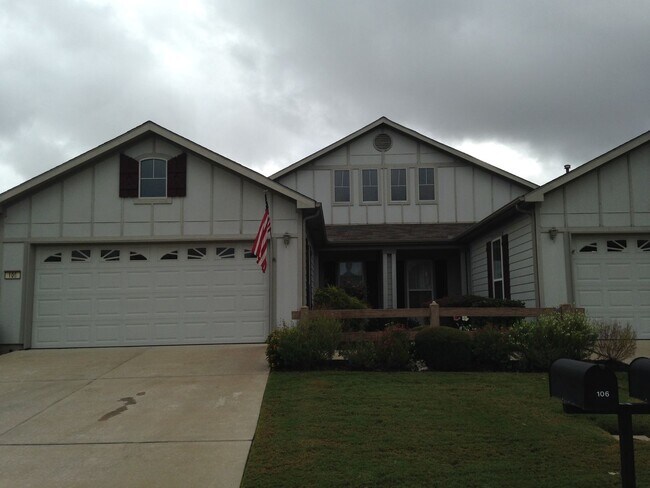 106 Bowie Cir Georgetown, TX 78633
