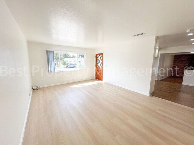 Just Renovated Single Family Home in Fremont